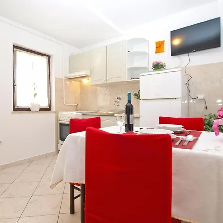 Fuer 2 Personen Ca 30 Qm In Pula, Istrien Istrische Riviera * Pula
