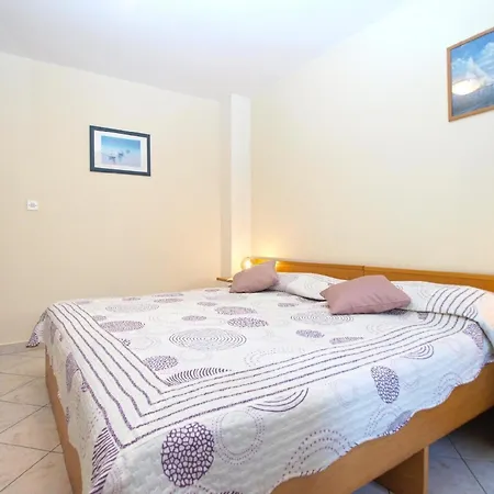 Apartment Fuer 2 Personen Ca 30 Qm In Pula, Istrien Istrische Riviera