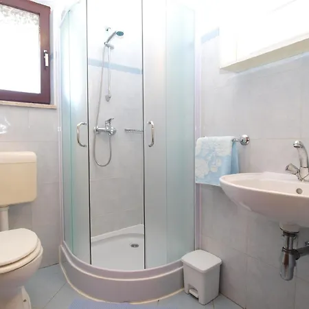 Apartment Fuer 2 Personen Ca 30 Qm In Pula, Istrien Istrische Riviera *