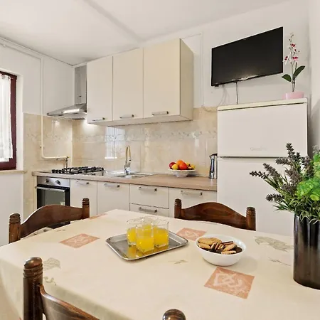 Fuer 2 Personen Ca 30 Qm In Pula, Istrien Istrische Riviera Apartment Pula