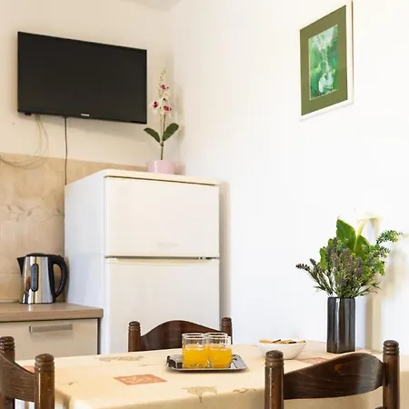 Fuer 2 Personen Ca 30 Qm In Pula, Istrien Istrische Riviera *